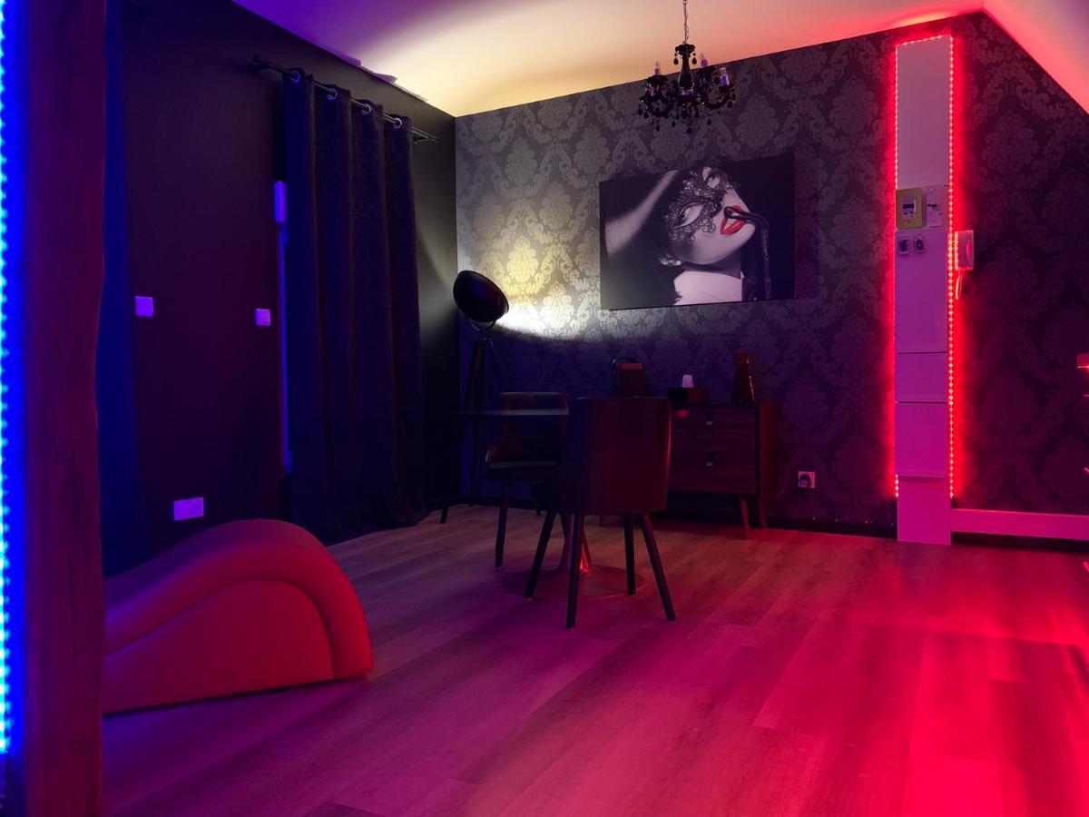 Love Room Avec Jacuzzi Prive Bonnetable Eksteriør billede